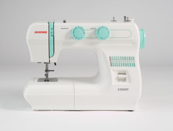 Janome 2200XT