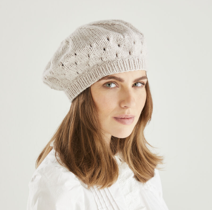 Sirdar Beret Pattern 10633 (free downloadable pdf)