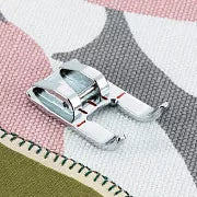 Brother Open Toe Applique Foot - Horizontal 7mm metal (XG6687001)