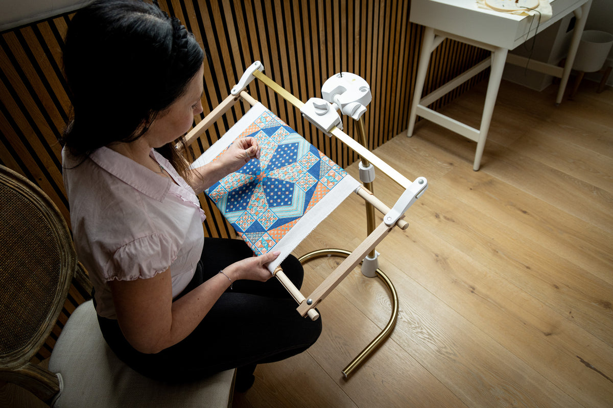 Daylight StitchSmart 2 Stand