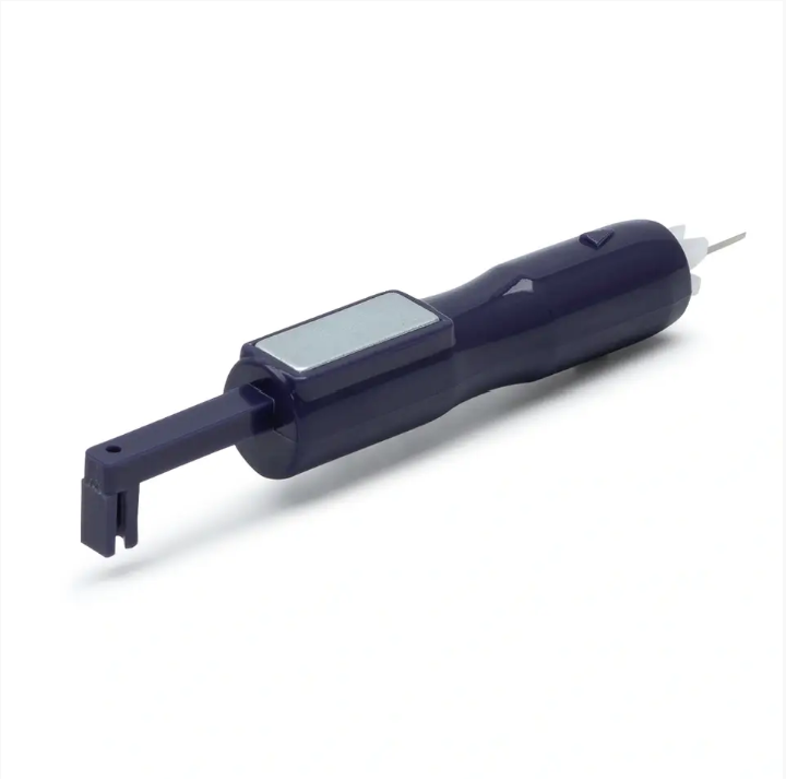 Prym Threader for sewing machines, with magnet