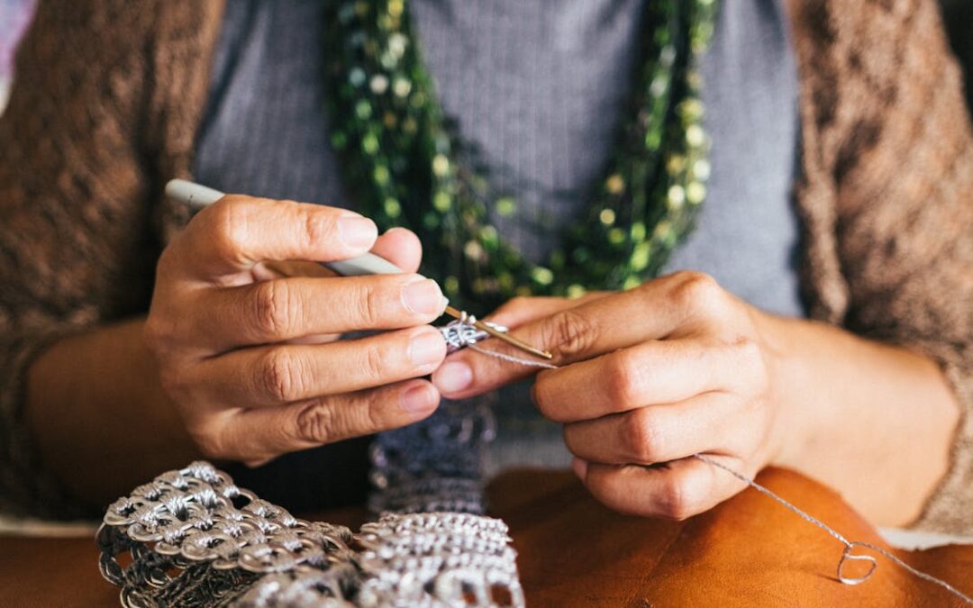 Knitting vs Crochet: What’s the Difference and Which Should You Learn?